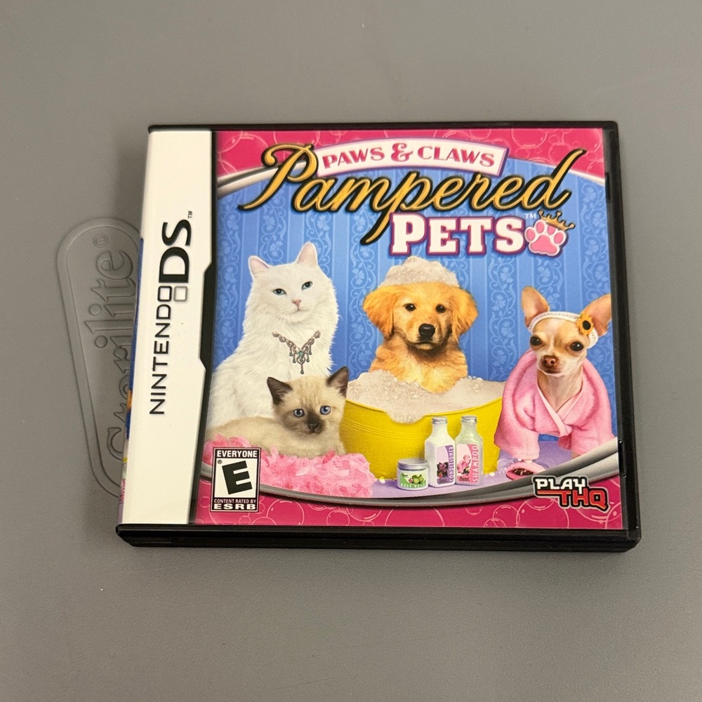 Nintendo DS Paws & Claws Pampered Pets - Pink and Blue